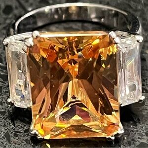 27ct BLING Radiant Cut champagne Cz Diamond  Cocktail Statement Ring silver NEW